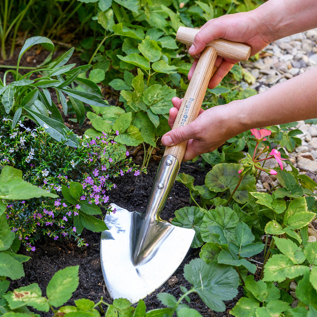 Short-Handled Perennial Spade for Kneeling and Precision Digging