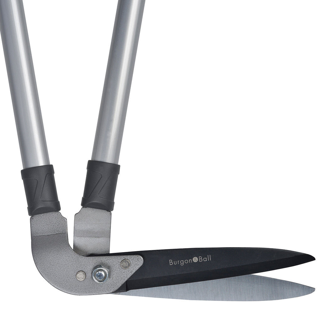 Lawn Edging Shears with Aluminium Shafts and High-Carbon Steel Blades
